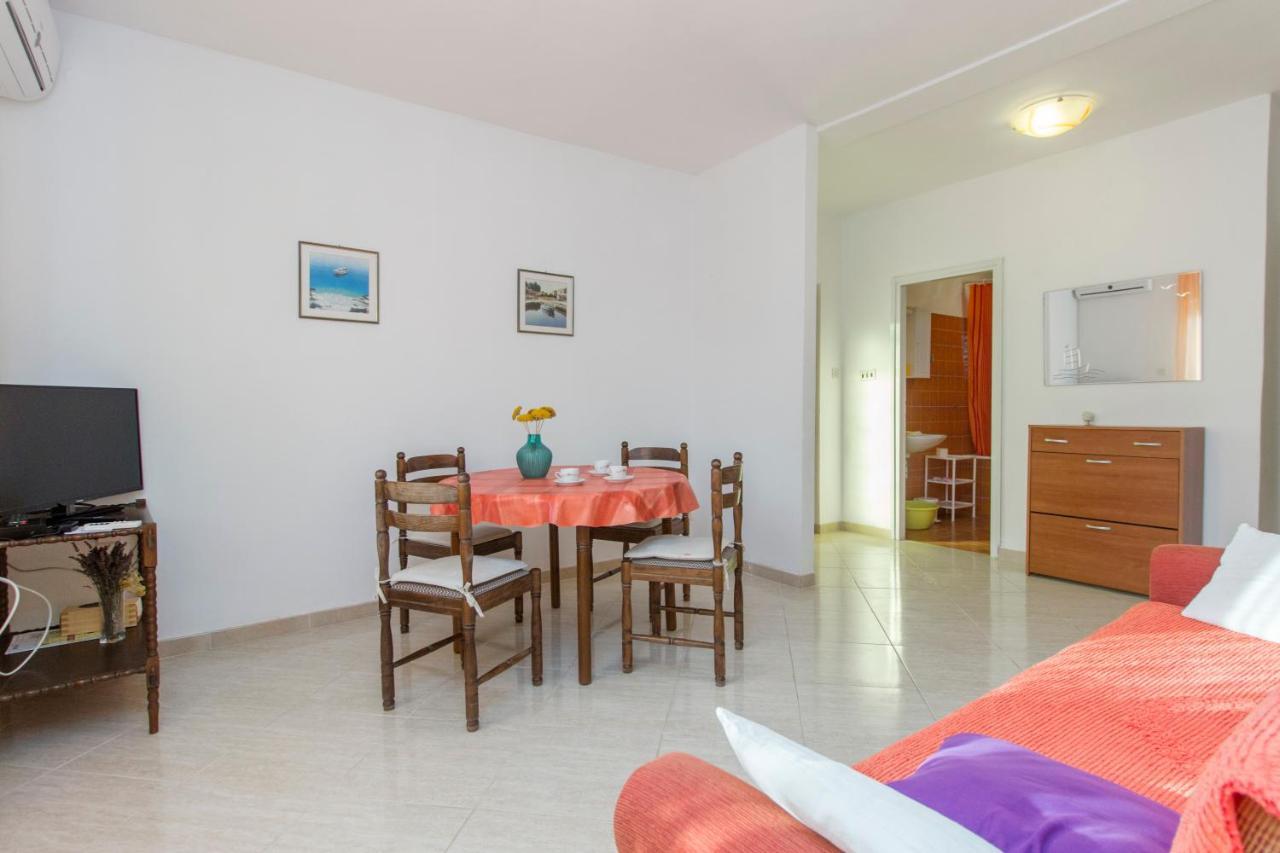 Apartments Ivan Vodice Luaran gambar