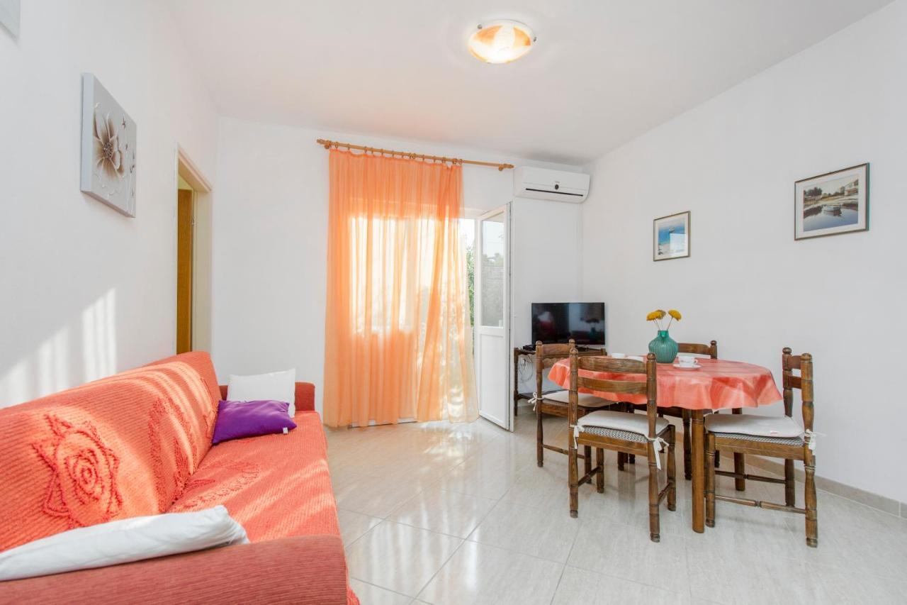 Apartments Ivan Vodice Luaran gambar