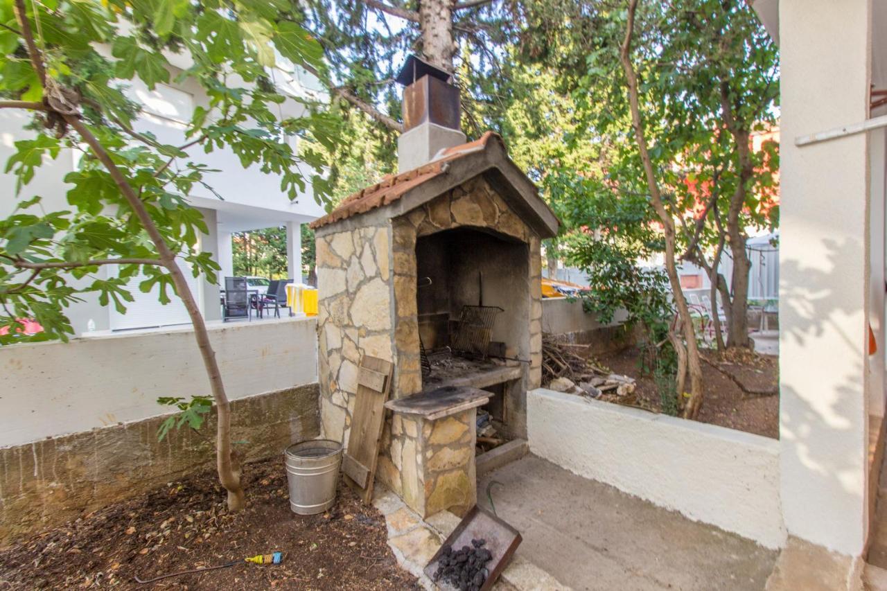 Apartments Ivan Vodice Luaran gambar