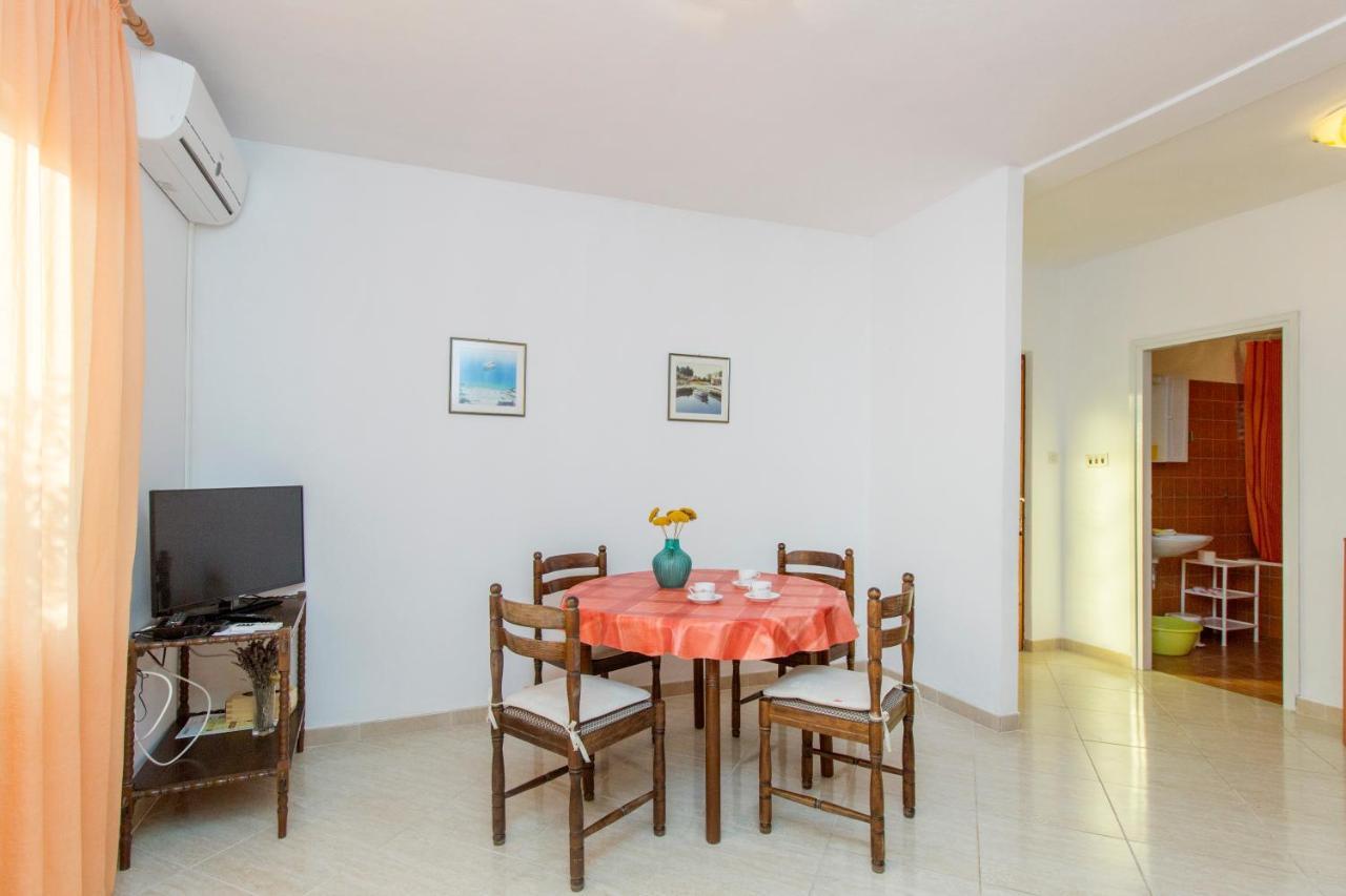 Apartments Ivan Vodice Luaran gambar