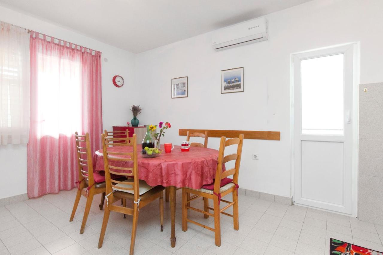 Apartments Ivan Vodice Luaran gambar